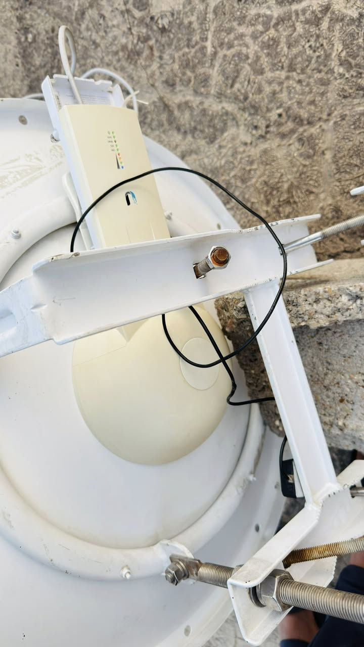 للبيع ايرفايبر 2x
دشاته 30
مكفول بدون اي تصليح وخلل
وشرط انطي بي ظمان شغل
سعر 800 وبي مجال
***********
