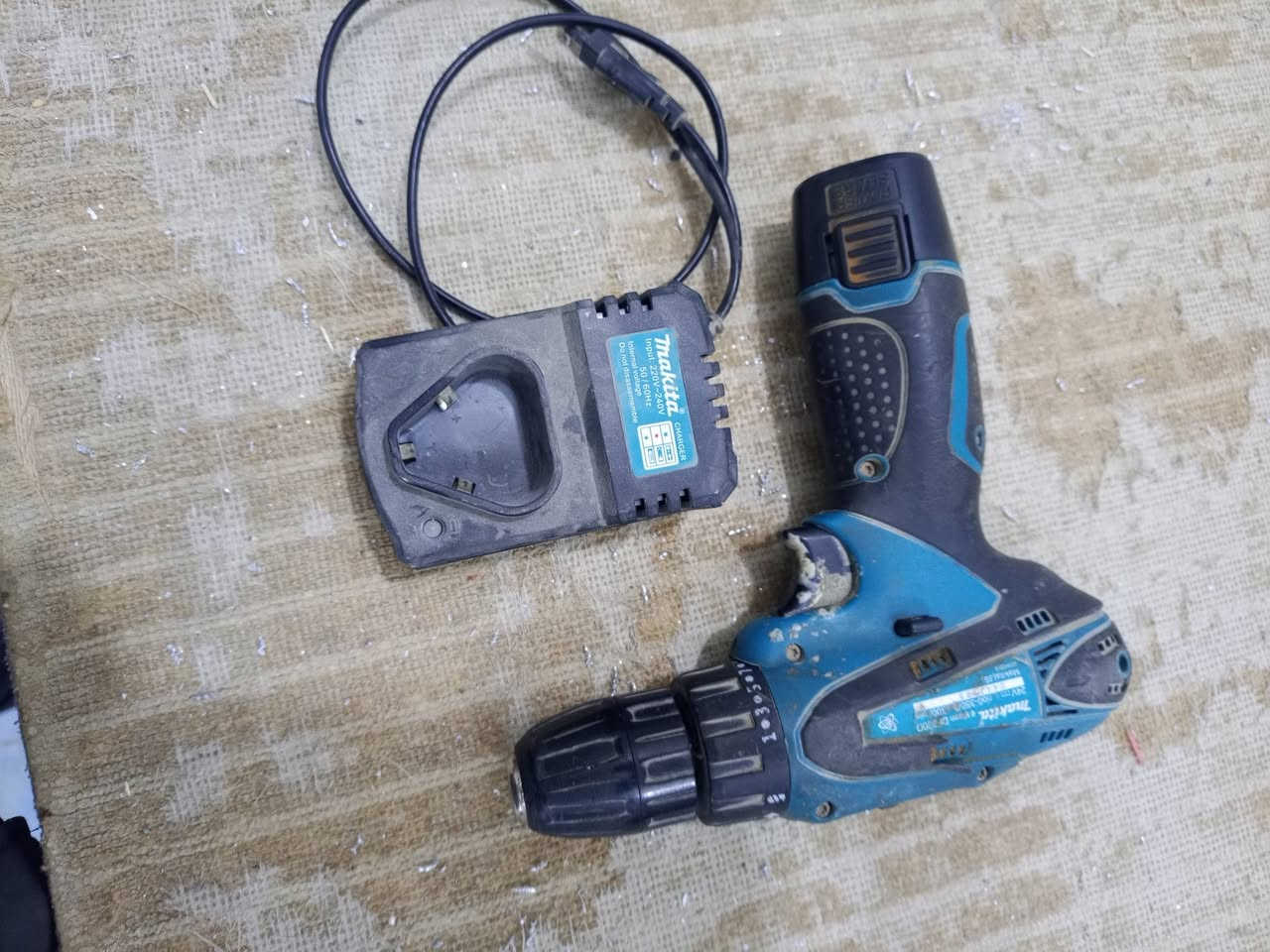 سلام عليكم درينات كله شغاله باله للبيع للاستفسار ***********
