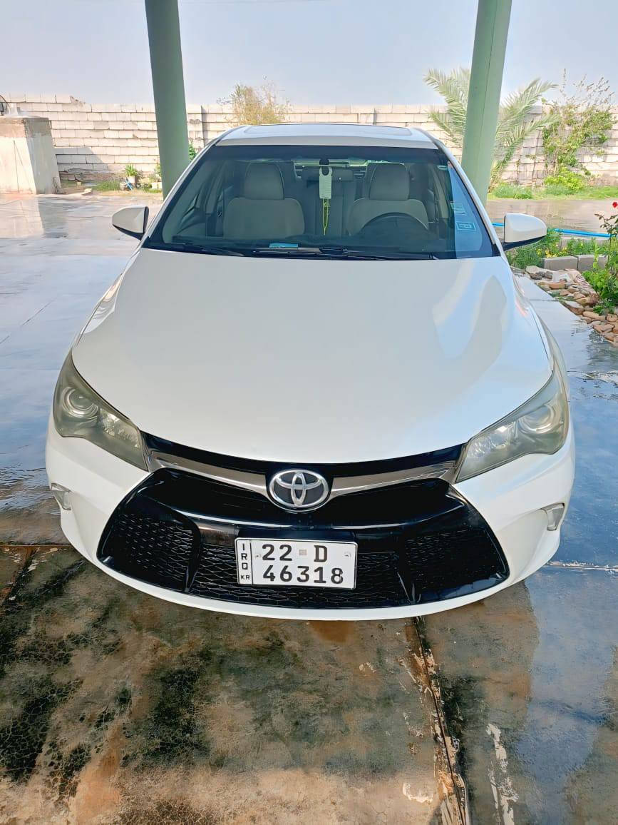 كامري 2016 وارد امريكي XSE فول الفول مكفوله كفاله عامه تخم تايرات جديد السيارة بأسمي سعر 203 لون ابيض صدفي *********** مكان السيارة ديالى
