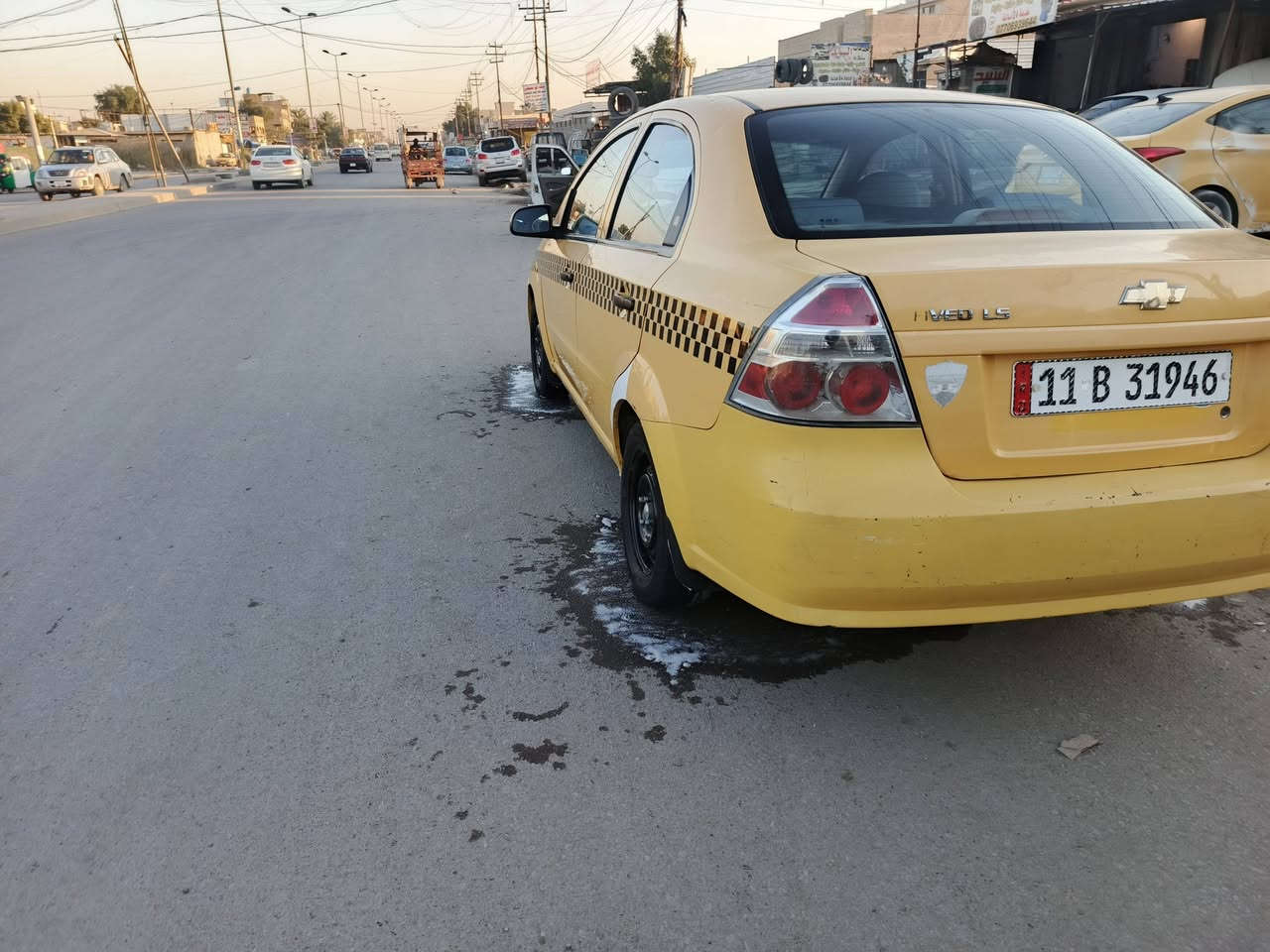 سلام عليكم افيو موديل 2011مال شركه العامه مكينه مفتوح كير اوتماتيك جاهزه من كلشي بيهه صبغ 3قطع خير من الله حداديه جديده زوج تايرات جدد تبريد تتفئه كله شغاله بيهه بدايت تبخير السعر 55وبيهه مجال قليل مكاني بغداد الكراده ***********كهربائيات كلهه شغاله ترايهه كلش حلو جام كهرباء
