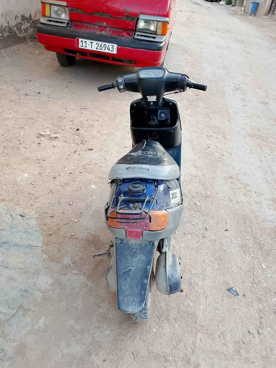 دراجه بطه نصيفه محرك ما مفتوح ولا مجفته كهربائيات كلها شغاله دراجه ناعمه مال حاويه بس شوي شكلها الخارجي يرادله تنضيف فقط  سعرها 400وبيها مجال كربلاء
*********** واتساب
دراجه بطه نصيفه محرك ما مفتوح ولا مجفته كهربائيات كلها شغاله دراجه ناعمه مال حاويه بس شوي شكلها الخارجي يرادله تنضيف فقط  سعرها 400وبيها مجال كربلاء
