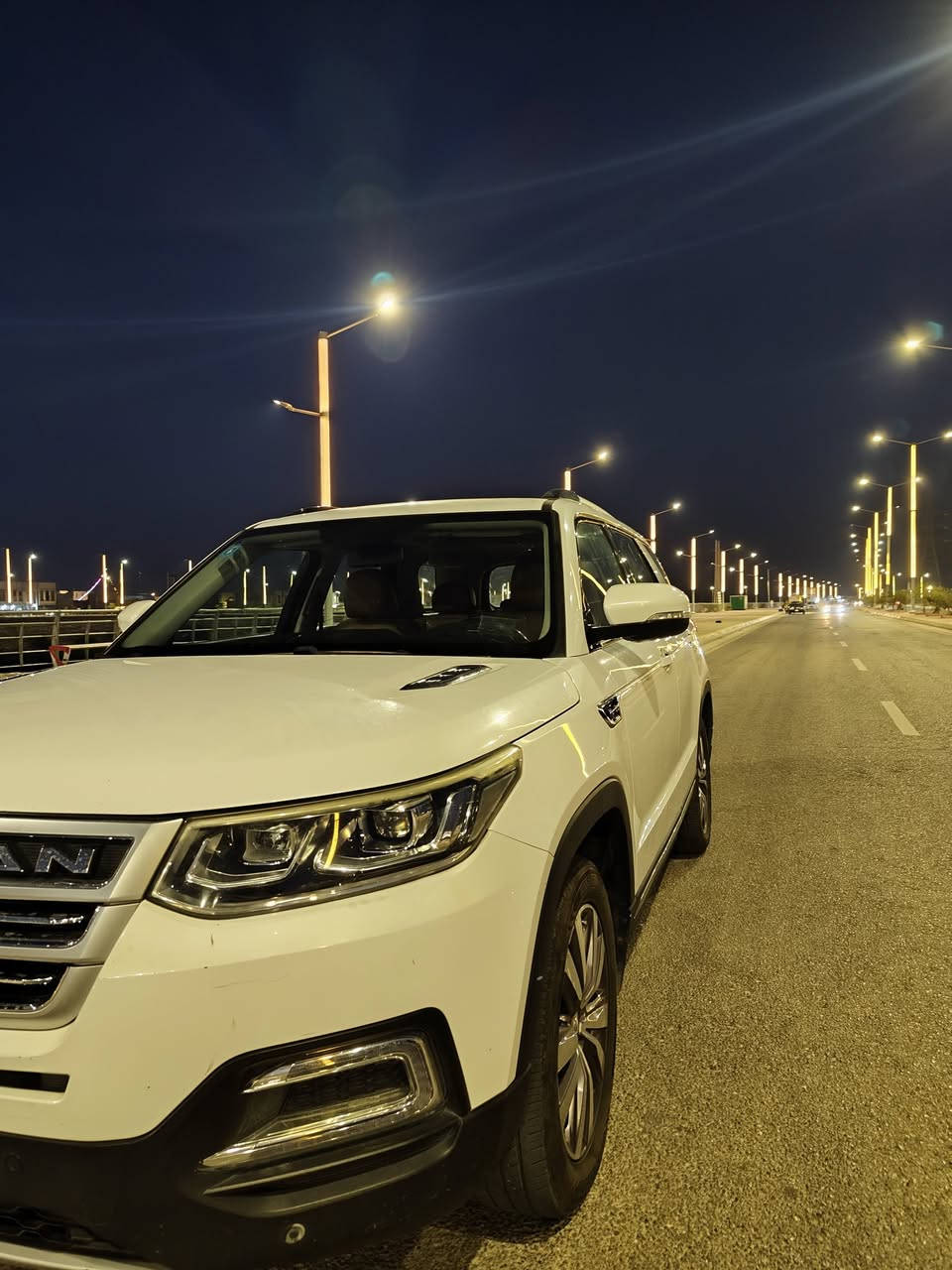شانجان cs95 2019
مكينه 2000 تيربو

360نيوتن 233 حصان

رقم بغداد باسمي

7 راكب

تبريد 3 قطع ثلج 

مقاعد جلد جوزي 

لايت ابيض لد بلادي عالي ناصي

اوتو هولد نظام التوقف بالازدحام 

زر للتحكم بمستوى اللايت 

كراسي امامي كهرباء 

شاشه تسلا حجم كبير بلاديه 

تراكشن مانع انزلاق

Abs

حساسات امامي خلفي

كامره خلفيه

مري شفط وهيتر

تحكم مري ماوس

بانوراما

ويل كب كروم

كرور سرعه 

4 انضمه قياده

Sport

Comfort

Snow

Eco

كير اي تي 6 نمر 

صندوق كهرباء 

سايد بريك كهرباء

جاماتهة كلهن اوتو 

السياره صدرهة جديد 

تخم دسكات 

مكفولة من ضربة وصبغ 

مكان السيارة
الانبار الرمادي 
147 بيهة مجال 
للتواصل ***********
