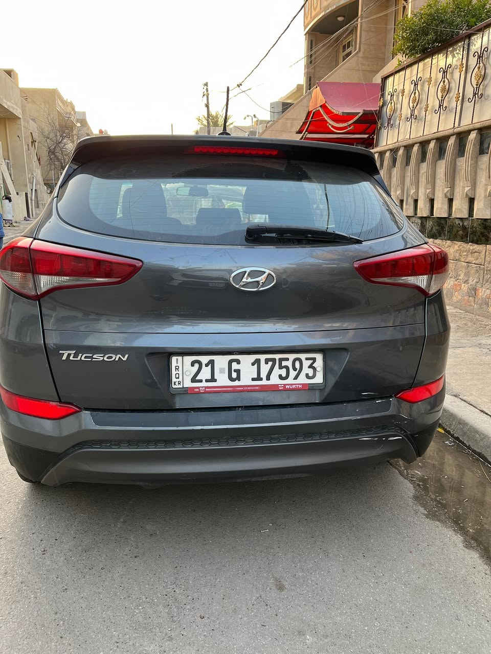 السلام عليكم توسان موديل 17 وراد امريكي حادث جنطة ماشية 146mi السعر المطلوب 140 اخوان اني مكلف بنشر اليريد معلومات اكثر يتصل على صاحب السيارة ***********
