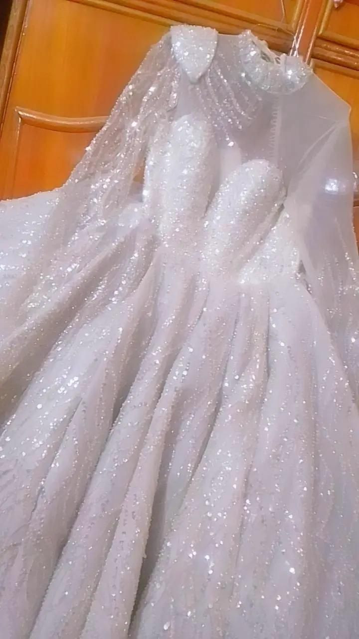 هلاو بنات عندي بدله زفاف بيضه اخذتها ١٥٠ ابيعها  ٥٠بيها مجال ملبوسه ساعه ونص قياسها من ٣٨/٤٤تلبس قيطان الي تريدها تراسلني عالخاص


**إذا كنت صاحب هذا الإعلان وتريد حذفه لأي سبب، رجاءا أرسل رسالة إلى الدعم الفني**