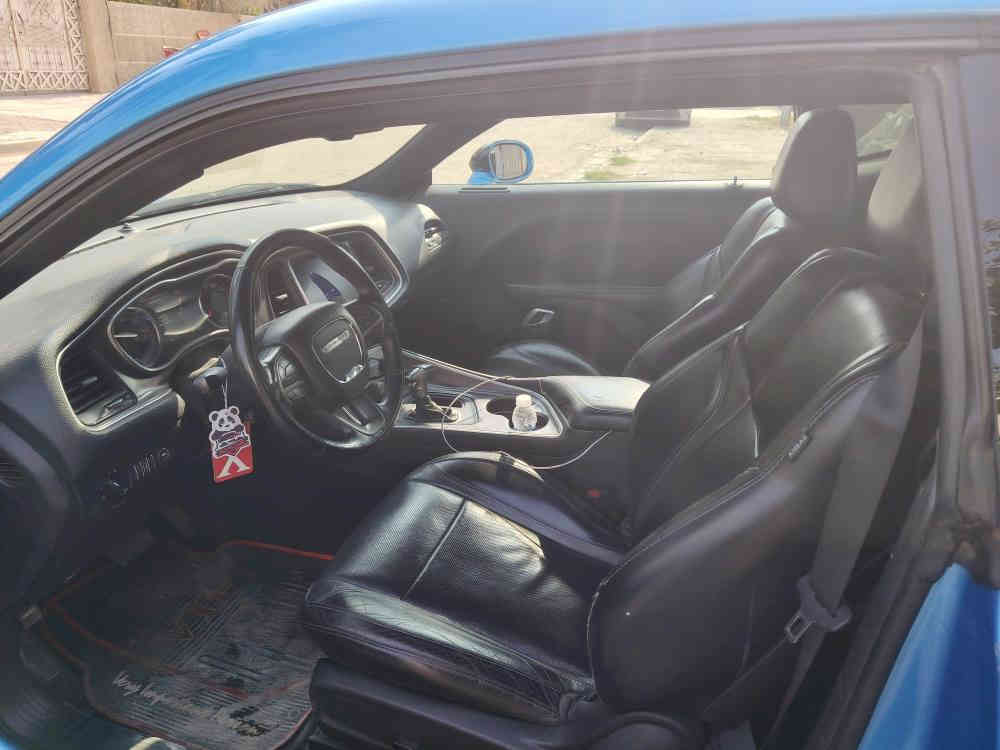 السلام عليكم حبايب

اللهم صل على محمد وال محمد

دودج تجالنجر 2019 لون فيروزي مميز

((قطعه وحده صبغ)) فقط لا غير بس البنيد 
3600 6 سلندر 
سياره جديده بمعنى الكلمه وماشيه 43 وكلها على وضع الشركه
صور الحادث والسونار مرفقات بالصور 
مواصفاتها فول عدا الفتحه

كشن كهرباء

تدفئة وتبريد كشنات

كشنات جلد

شاشة جبيره

رادارات جانبيه

السياره دينار واحد متذب عليها

السعر 179 ومجالها كلش قليل
مكاني بغداد حي الجامعه ت*********** بغداد
