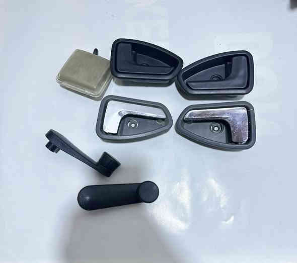 غراض سايبه لبيع شلع  كلهن 25الف        ***********
