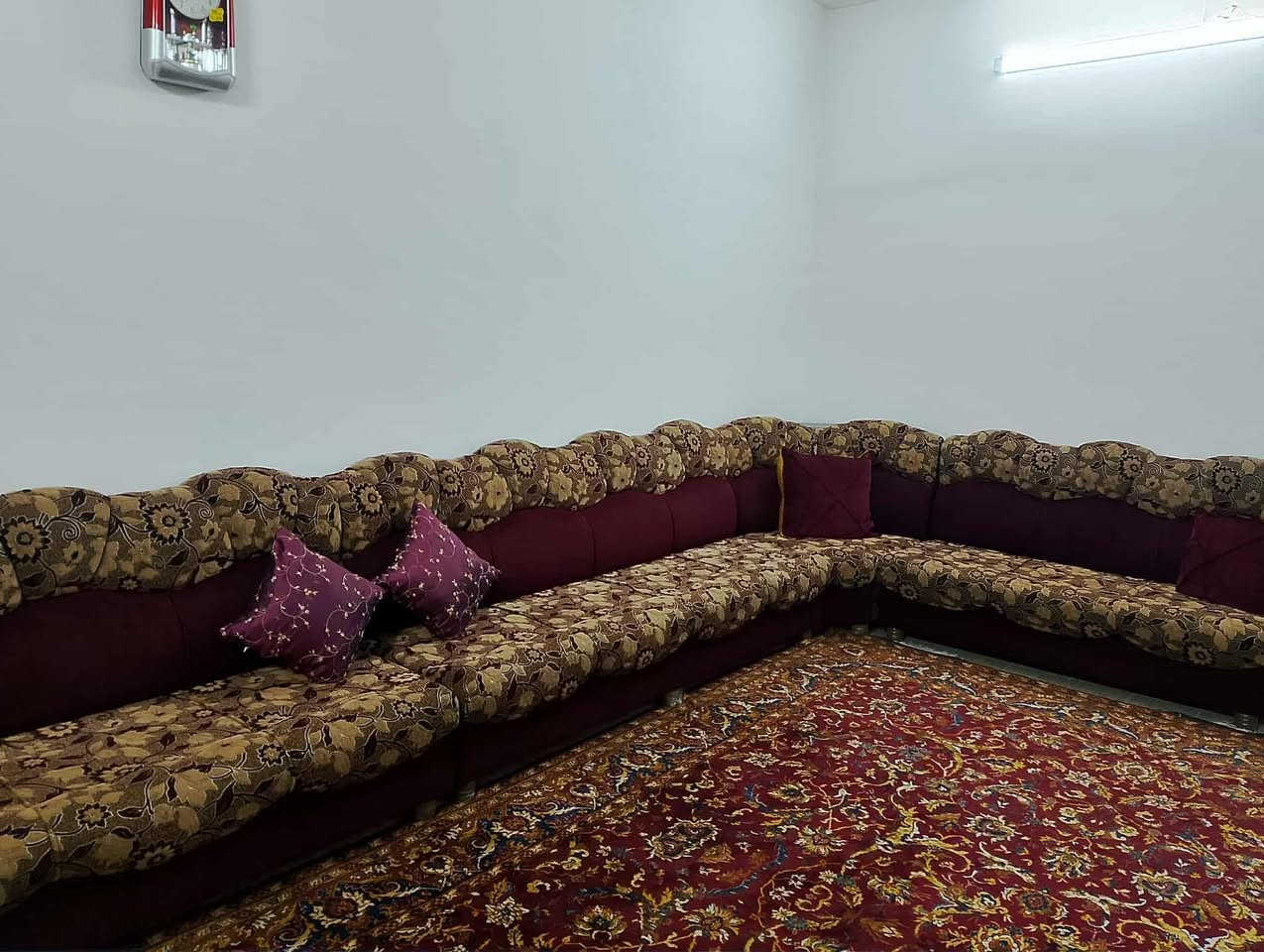 ديوان عراقي السعر 450 والحجم 13 متر ونضيف وخشب عراقي العنوان موصل الجديد للتواصل خاص


**إذا كنت صاحب هذا الإعلان وتريد حذفه لأي سبب، رجاءا أرسل رسالة إلى الدعم الفني**