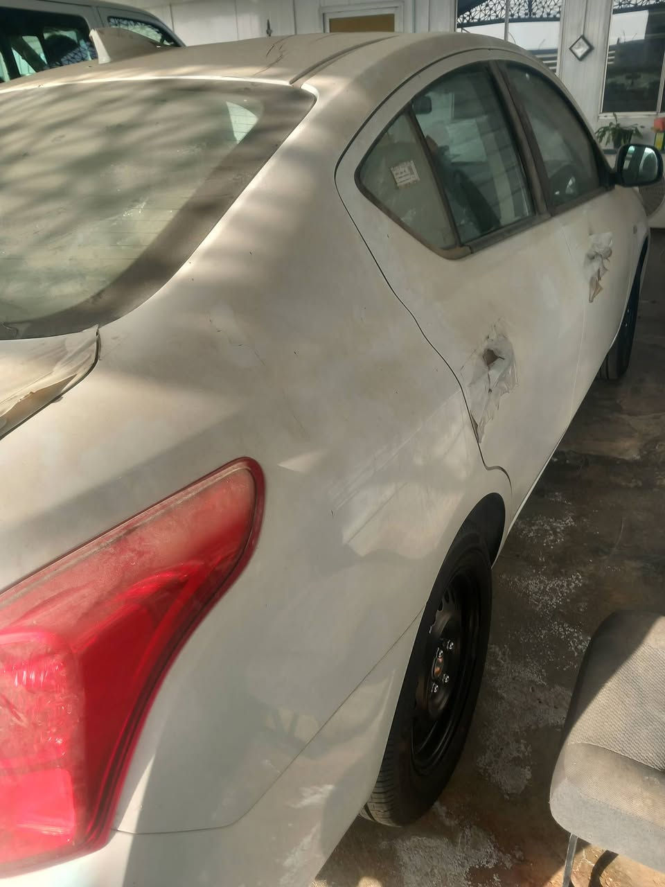 السلام عليكم للبيع نيسان سني هندي ام الضمان السور رقم بغداد موديل٢٤ ماشيه ٣٠٠٠ مكفوله سعرها ١٣٨ وبيها مجال الاتصال على الرقم ***********
