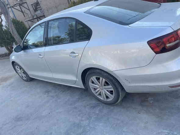 جيتا 2016 خليجي
رقم سنويي جديد
بى صبغ بى تعديل
گير مكينه جديد 
سعر 128$مجال
***********
