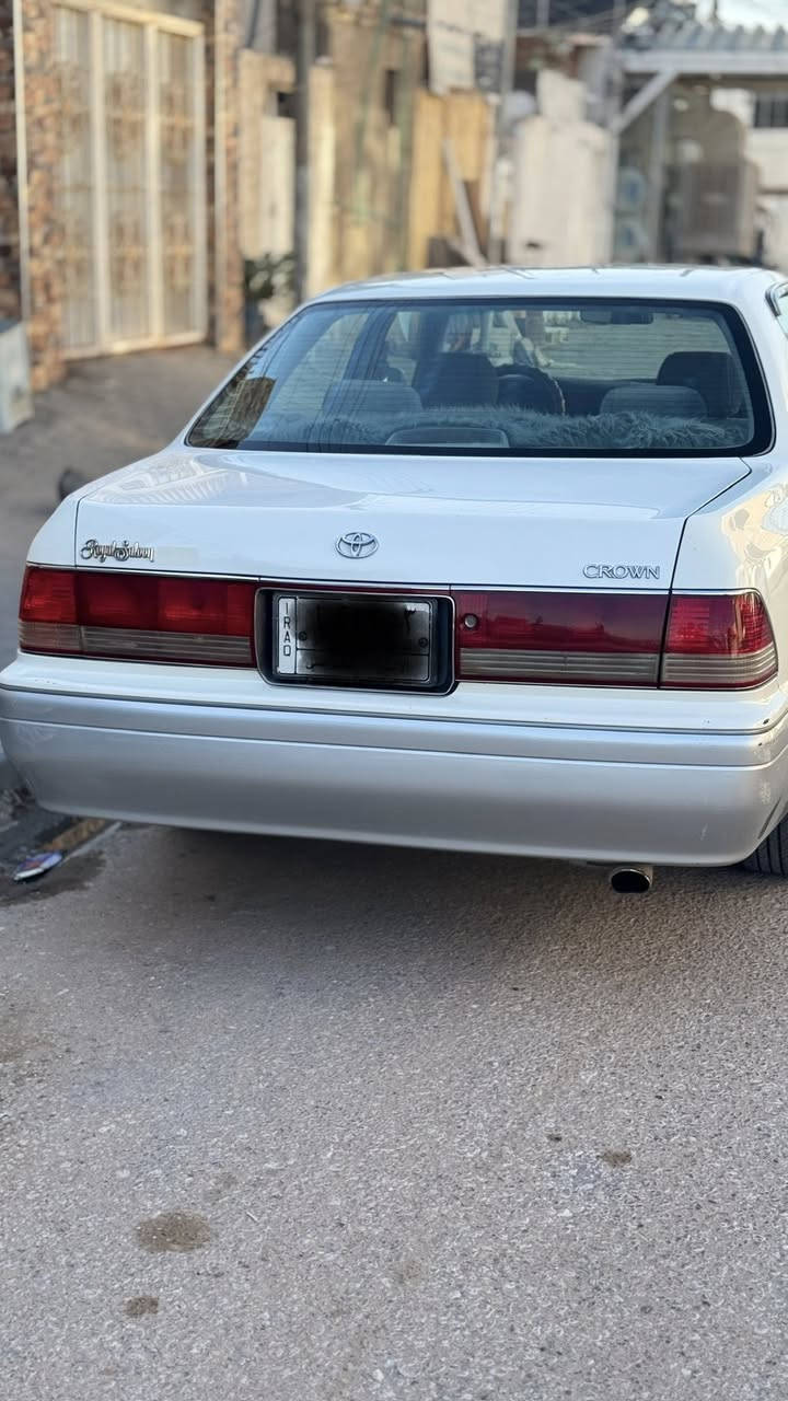 السلام عليكم
راس ثور فلات فول عدا الفتحة استيرن كهرباء اربع كشنات كهرباء تبريد خلفي مكفولة من الگص ونقل الجثة بيهه طختين  والباقي مكفول رقم انبار
السعر 110$
مكاني النجف
***********
***********
