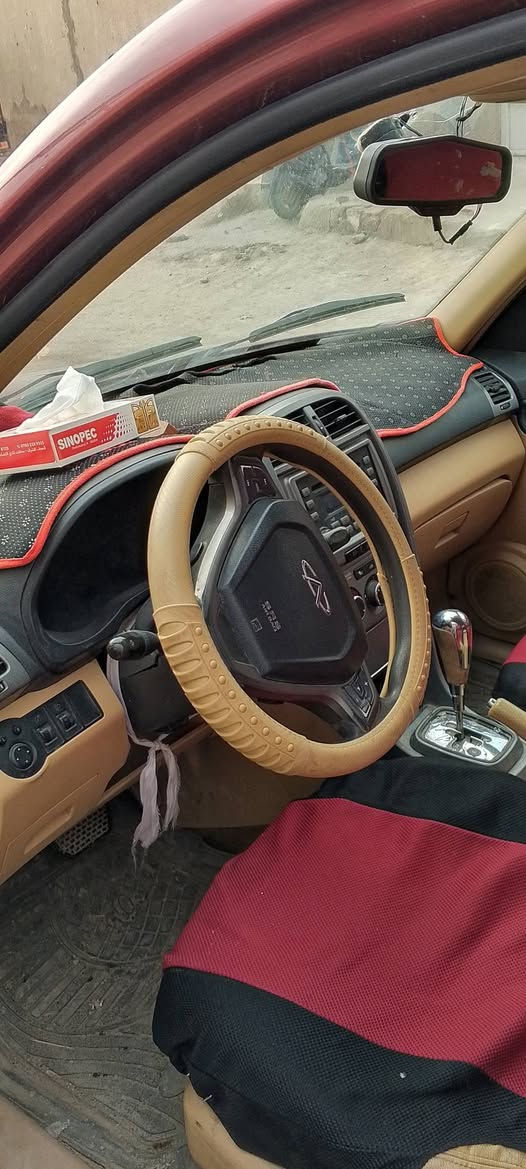 السلام عليكم اخوان تيجو للبيع 2013 مكفوله كفاله عامه صبغ جماليه سنويه باسمي رقم انجليزي ديوانيه كفاله  مح
رك  كير اترايك وين ما تريد تحويل ثاني يوم مكاني نجف حي الشرطه السعر 45بيه مجال حك جيه ***********
