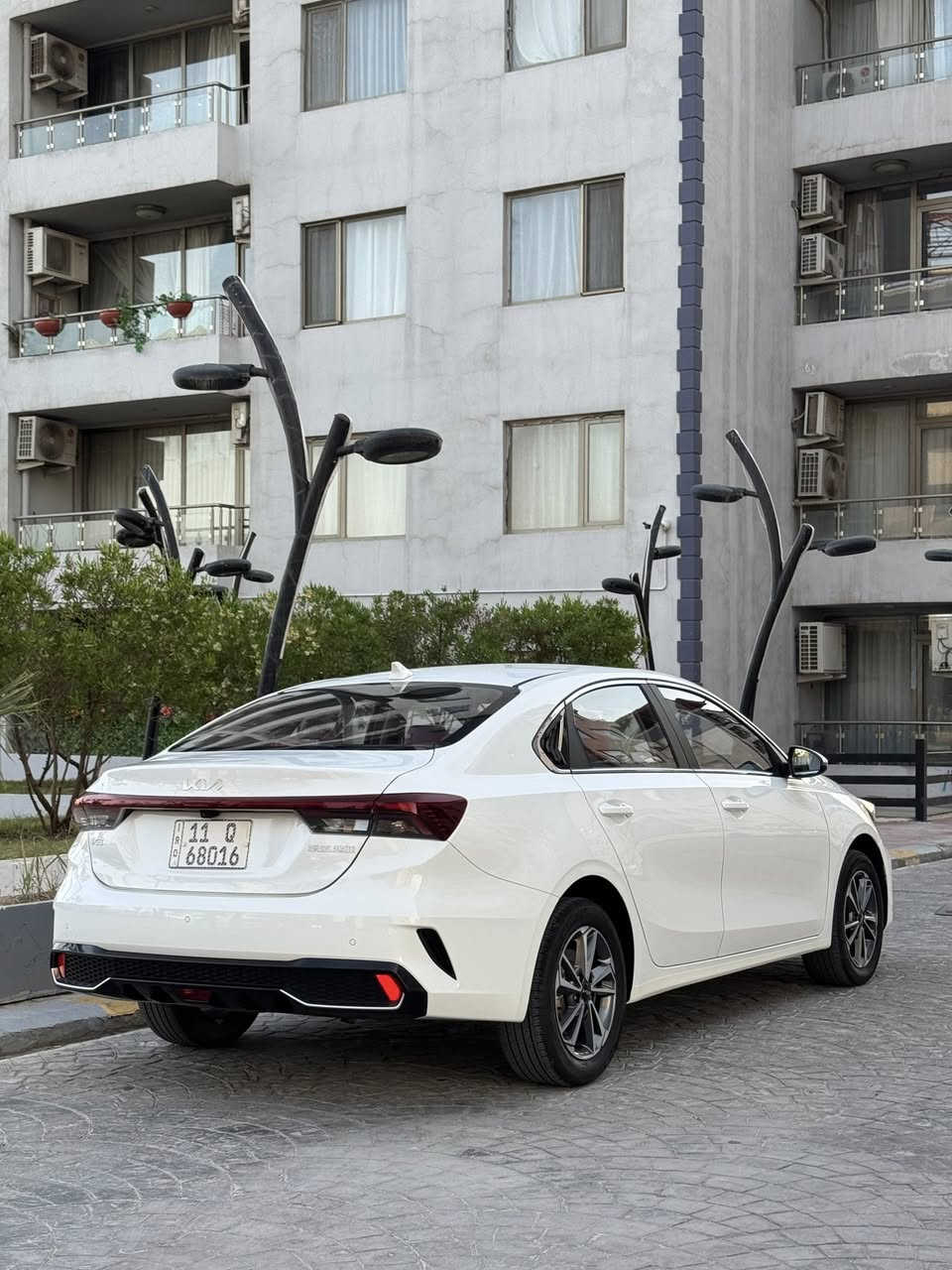 كيا K3
موديل : 2024 
حجم المحرك : 1500cc دبل نوزل
رقم بغداد بأسمي تحويل مباشر

المواصفات فول :

• بصمة تشغيل
• بصمة ابواب
• فتحة سقف سلايد
• حساسات اماميه وخلفية
• داخل جلد احمر مميز
• شاشة وكامرة خلفية دوارة
• هاند بريك دكمه واوتو هول
• 4 وضعيات قيادة
• لايت LED امامي وخلفي
• لايت امامي 3 عدسات
• حساس اطارات
• مانع انزلاق
• مري شفط وترحيب
• تحكمات ستيرن

ماشية 23 الف كيلو متر خليجي مكفولة كفالة عامة

السعر 148$ وبيها مجال بسيط

مكان السيارة : واسط 

للتواصل : ***********

