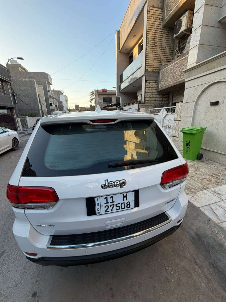 لاريدو فول 1/1 لمتد خليجي موديل 2019
مواصفات معروفة ماحب اطول بل كتابة
السونار موجود بل نشر سيارة حلوة كلش وسعرهة زين 
 بيع مستعجل 230$ ليحب يجي شراد يدلل عنوان كرادة***********
