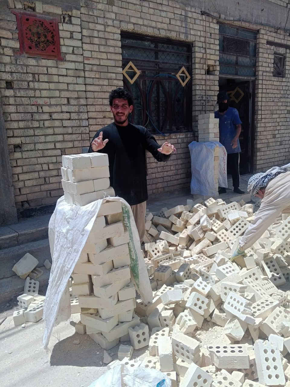 سلام عليكم كادر عمال تصعيد تفليش حفر إنقاذ سبيس تنضيف صب واتساب ***********✅
