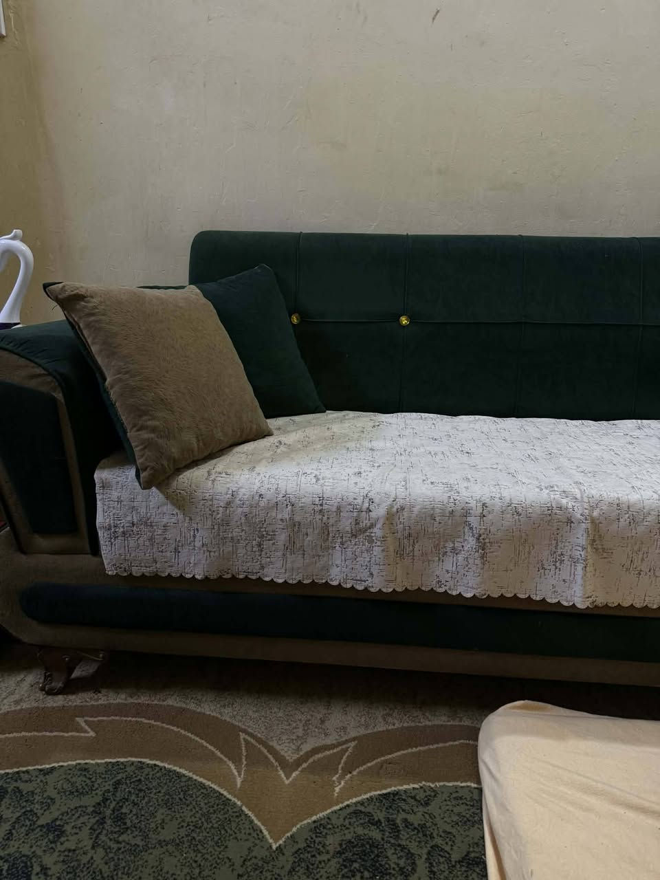 السلام عليكم.. 
 ديوان للبيع 20 مقعد نظيف مثل ماواضح بالصور والفديو.. سعره 450 مكاني بعقوبة الجديدة


**إذا كنت صاحب هذا الإعلان وتريد حذفه لأي سبب، رجاءا أرسل رسالة إلى الدعم الفني**