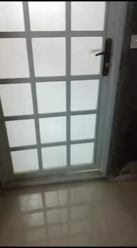 للأيجار شقق بحي الجامعه في بغداد حديثه ٢نوم محله ٦٣٣ ترهم للموظفين وال...