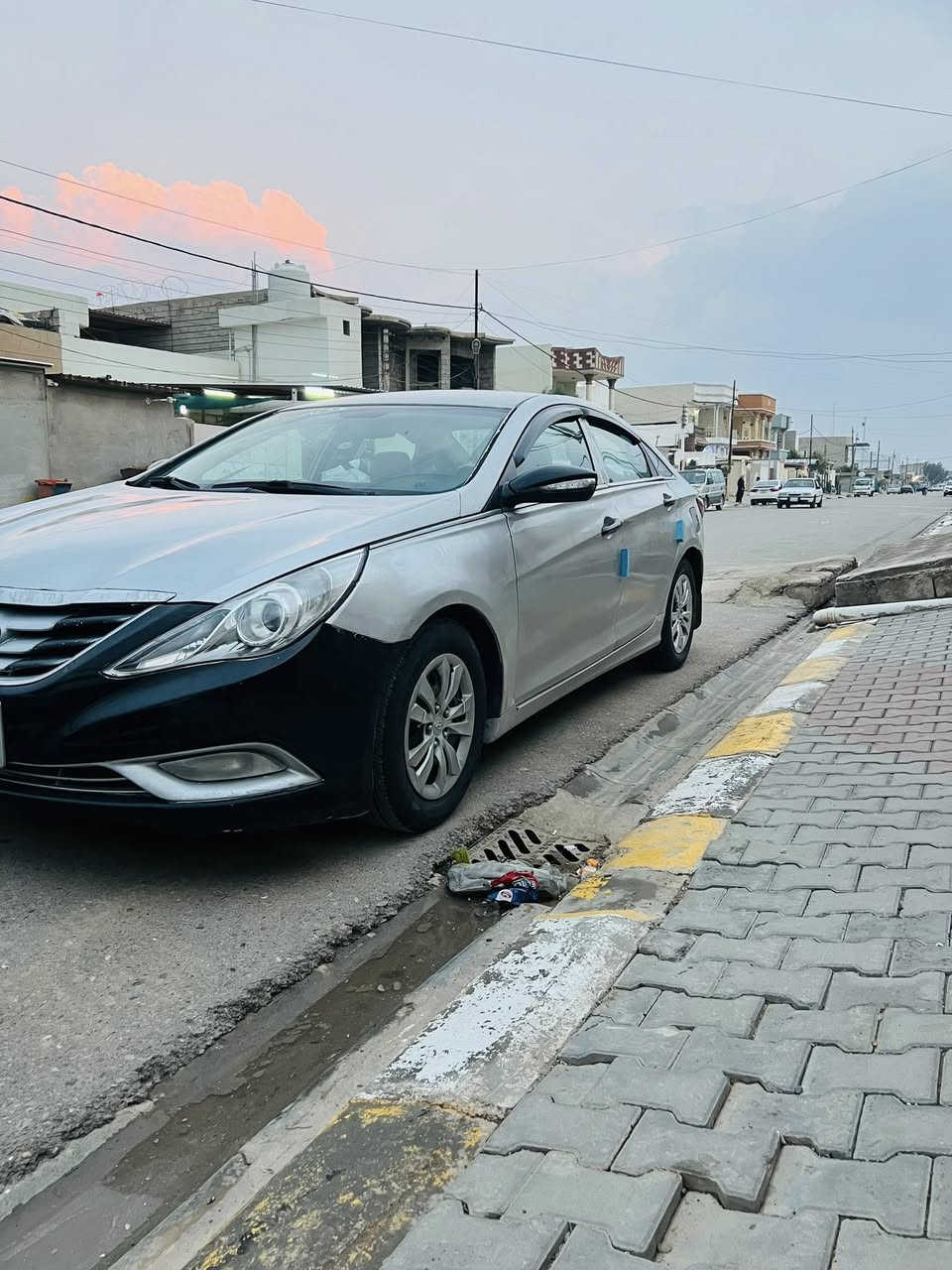 للبيع ويرهم مراوس حسب القناعه
السعر 100 قفل
سوناتا 2011 خليجي
صبغ حزام بدون دواخل شرط
رقم كركوك سنويه نافذه شرط التحويل 
عليها ضريبه مال رقم 13 ورقه ينزل من السعر
مواصفات 
-محرك 2400 دوش المرغوب شرط لا صرف ولا بخار
كير 6 نمر بدون عيب شرط
نضام ايكو تقليل صرف الوقود
 تبريد قطعتين
شاشه كامره 
لايت زينون عالي
صدر نضيف
تايرات نضيفه
مكاني داقوق كركوك
***********
***********
