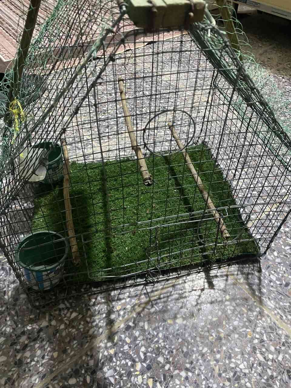 ‏قفص صياد للبيع***********
