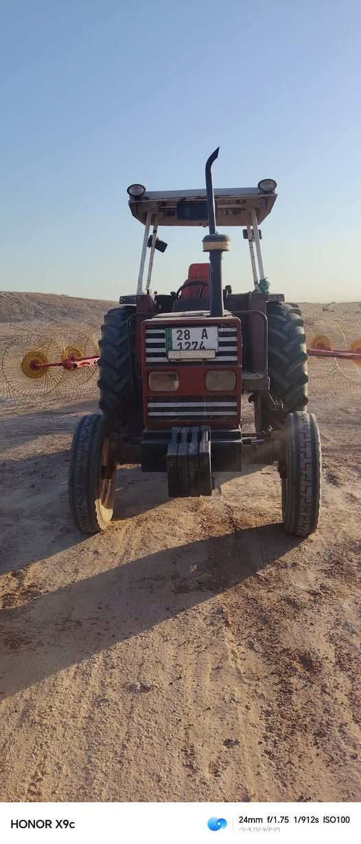 السلام عليكم مكينه للبيع فيات 780 رقم انكليزي مداور مباشر سنويه نافذه لل 29 مكينه كير اكسن محرك كله نضيف محرك الجديد لاتنقيص ولا بخار بيها كتاب كاز حالين جاي نستلم عليه حصه تايرات نص عمر مكينه جاهزه السعر والستفسار اتصل ***********
