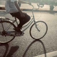 بايسكل لون رصاصي  مختم مديل ٢٠١٧ بايسكل ما بيه اي صوت بل مشي وبريكه بل...