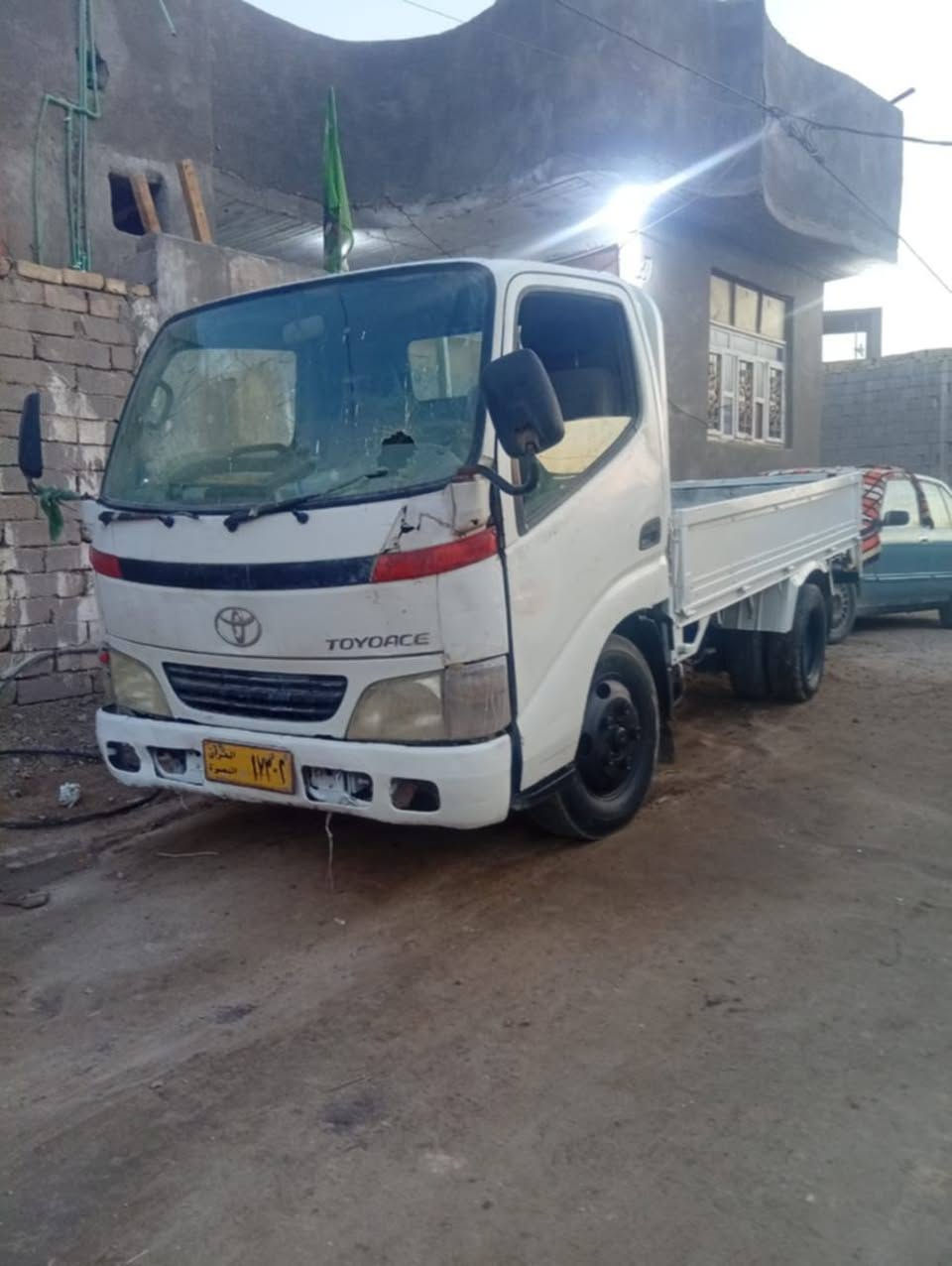 *********** سلام عليكم سياره بكبر كيه فحل
سياره حلو وجديده 
مكينه وكير مال بنكو 
رقم بصره راعيه موجود يريد تحويل 

كشر نضيف سياره مال جناي 
تفيد أهل الغاز 
مكاني ناصريه 
سعر 40 وبيه مجال
