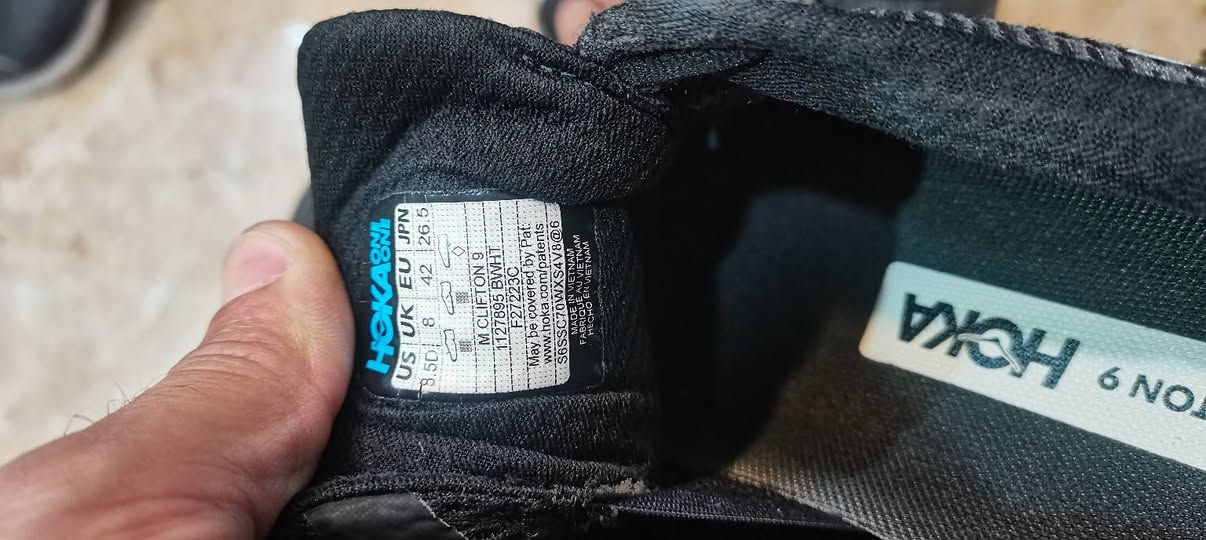 Hoka Clifton9
قياس 42
طول قدم 26.5
ارجنال اصلی توصیل مجاني


**إذا كنت صاحب هذا الإعلان وتريد حذفه لأي سبب، رجاءا أرسل رسالة إلى الدعم الفني**