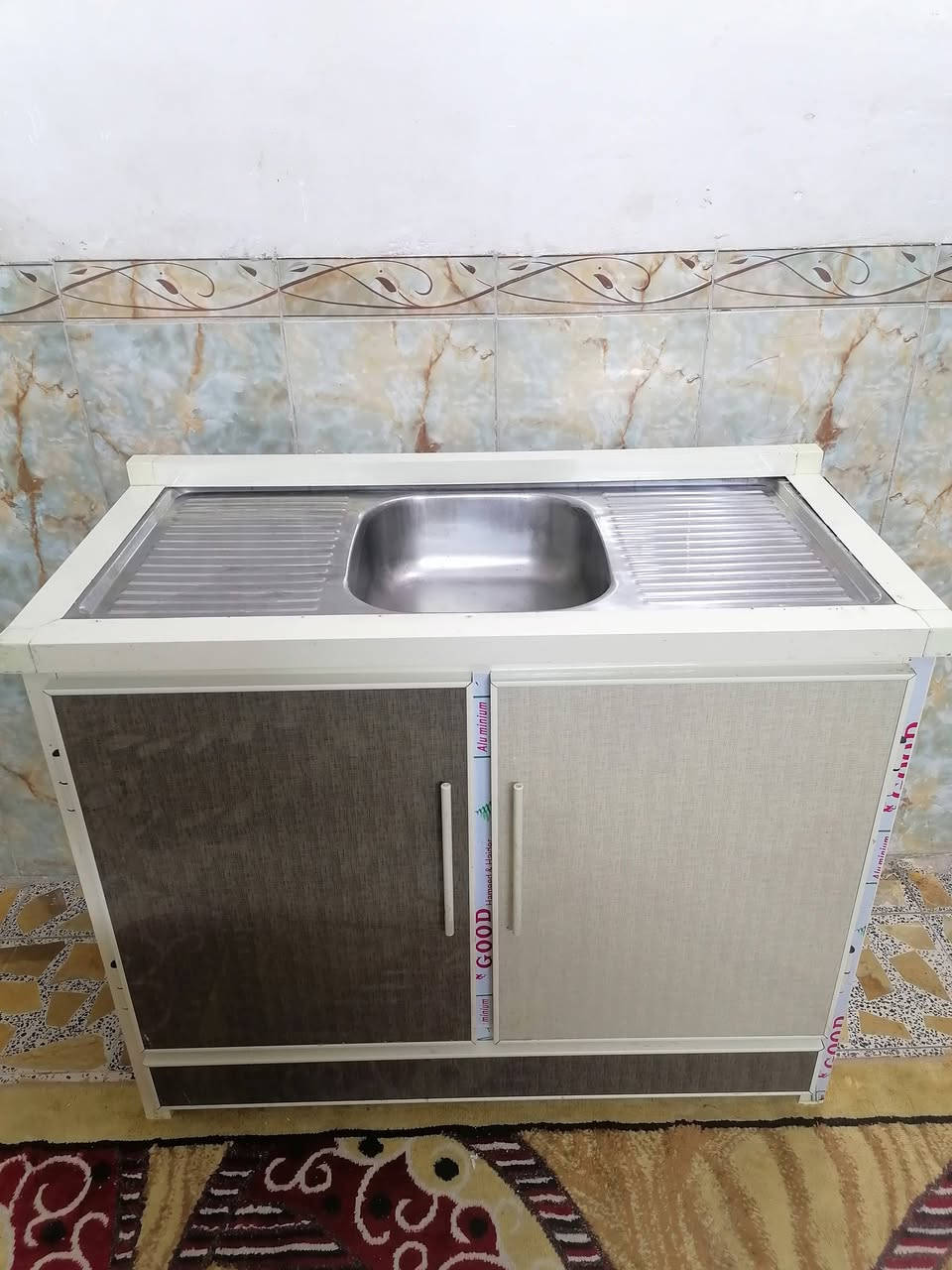 السلام عليكم كاونترات مستخدمه نضيفه كلمن وسعره عنوان بغداد الشعب اكو خدمة توصيل بكروه داخل بغداد ***********
