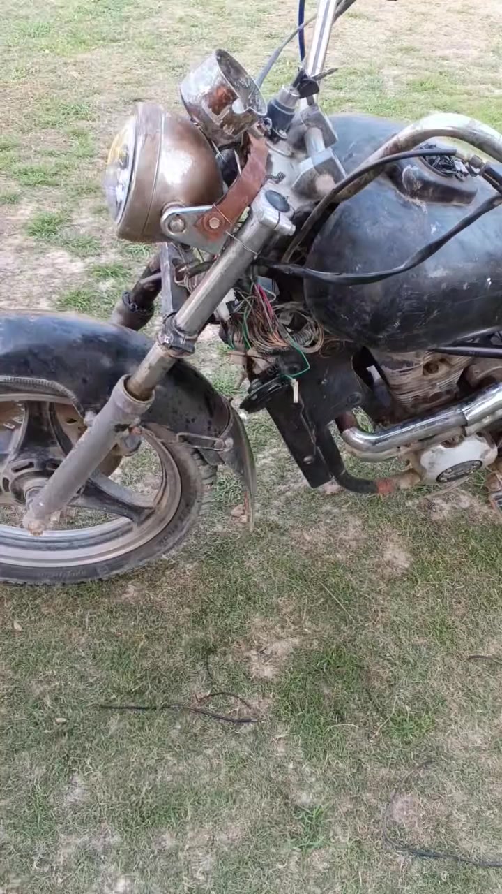 سلام عليكم دراجه هيرلي للبيع ***********
