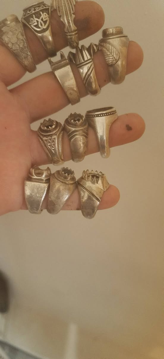 12 قالب صياغات ثقيله وزن الكل 175 غرام سعر الغرام 3500 نهائي موقعنا بغداد يوجد توصيل حسب الاتفاق


**إذا كنت صاحب هذا الإعلان وتريد حذفه لأي سبب، رجاءا أرسل رسالة إلى الدعم الفني**