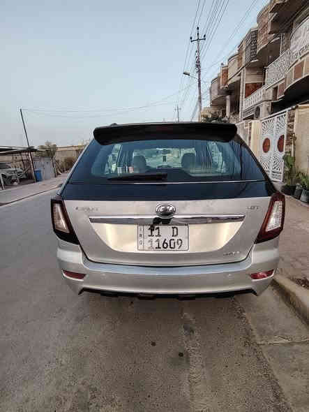 البيع نيفان موديل 2015 نضيفه كلش مكفوله من الضربه والصبغ والخياس تبريد ثلج ويل كب كير عادي كفاله مكينه مكفوله بغداد باسمي لايت زنون اصلي سستم سماعات شاشه كامره دواره رقمها دولي جديد صدر جديد مشط جديد ماناقصها شي كامله السعر ٦٣ وبيها مجال عنوان بغداد ***********
