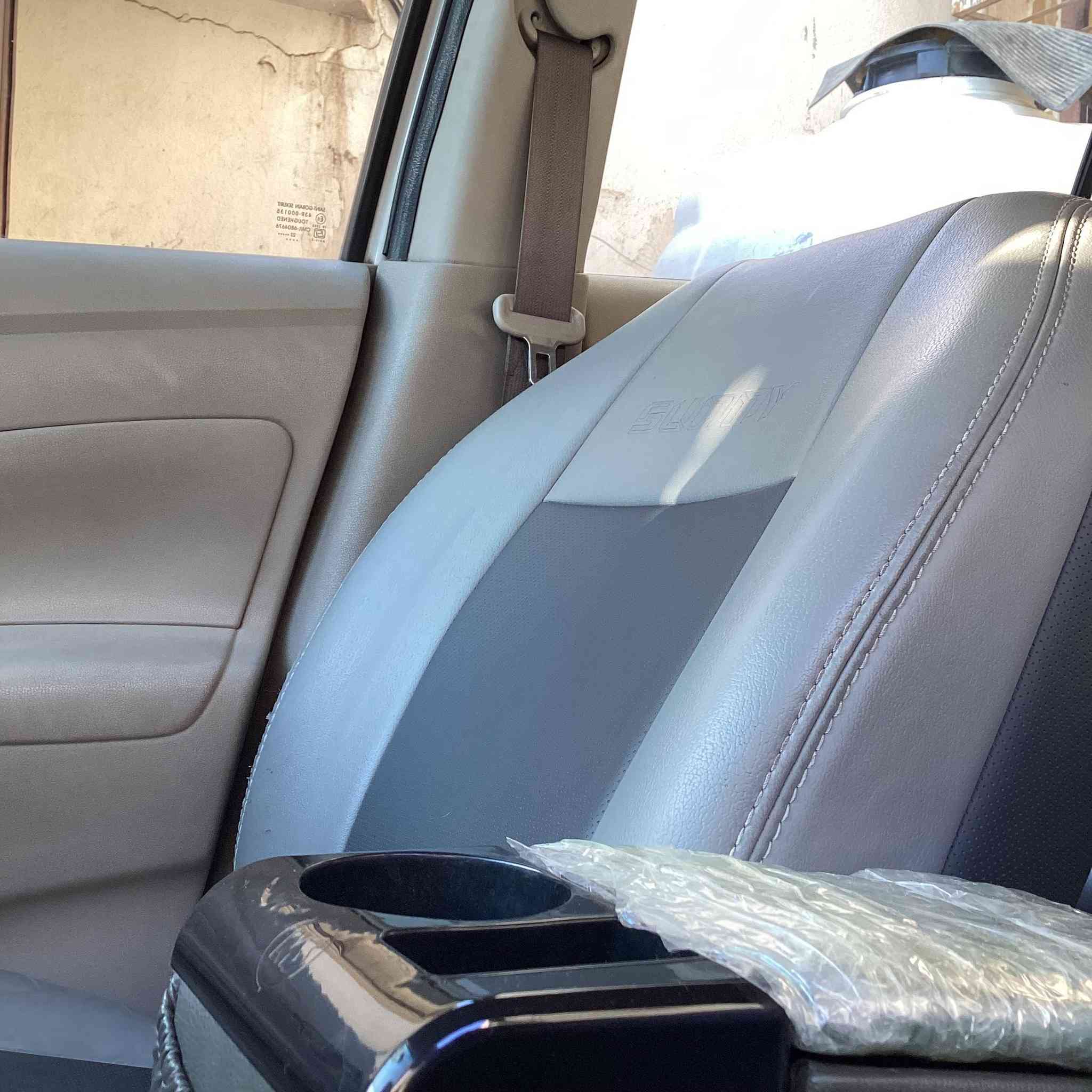 السلام عليكم نيسان سني2022 بأسمي السيارة سنوية لحد الـ2027كير مكينة تبريد ترفئة كُلة كفالة تخم تاير حدادية ماشية 55 قابلة للزيادة مرفق مع سونر كلشي موضح بسونر
المكان 
قرب بسماية
السعر/115
للأستفسار
***********
***********
الأسيا بي واتساب
