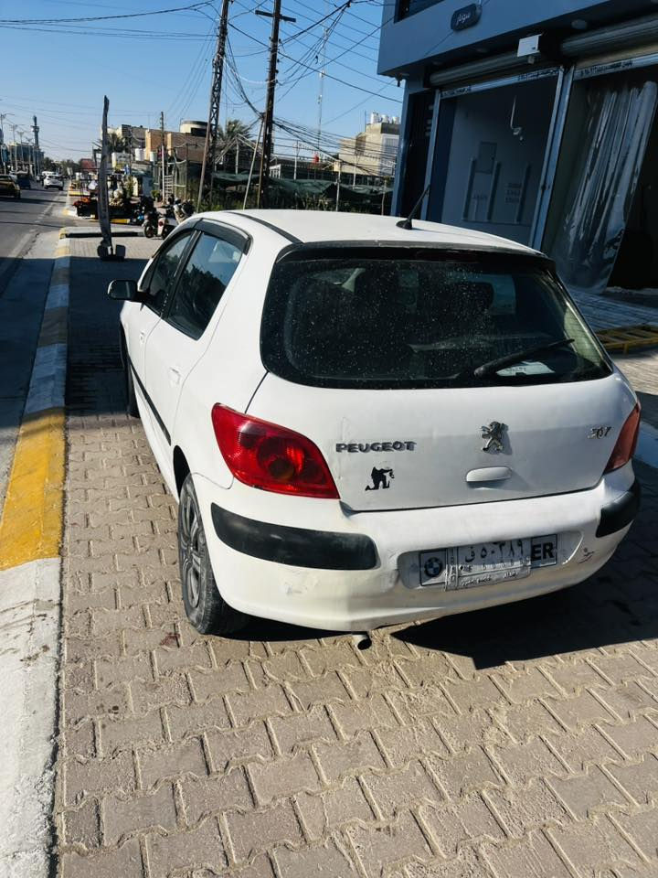 للبيع السعر 32.   ***********
