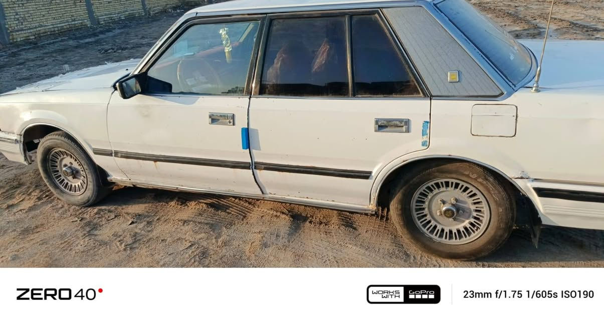 سوبرالبيع مديل 86    رقم مثنئ  
محرك عل شرط تخم تاير كشرته نضيفه سياره بيه بس الكير 
سعره 29   رقم صاحب سياره  ***********
