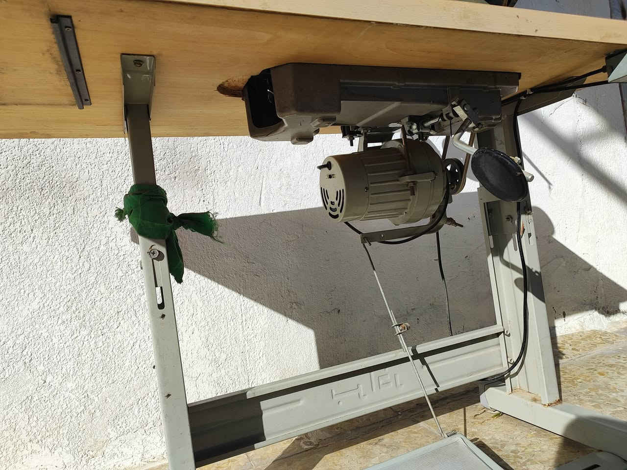 السلام عليكم مكينه خياطه للبيع جديده 
سبب البيع ميعرفون يشتغلون بيه متعلمين عل قديمات
مكانه ابو قرق قريه المالح


**إذا كنت صاحب هذا الإعلان وتريد حذفه لأي سبب، رجاءا أرسل رسالة إلى الدعم الفني**