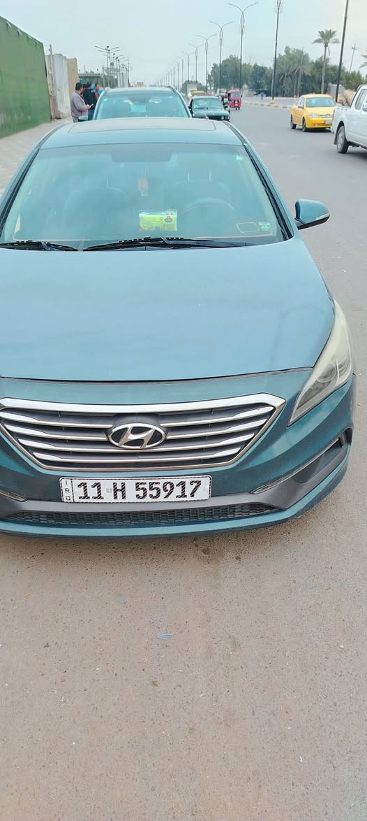 سوناتا 2016 وارد امريكي مكينة 2400 مواصفات سبورت حادث بنيد وجاملغ خلفي
*********** 
محرك 2.4L

وضعية ECO

نظام مانع الانزلاق

مثبت سرعة

🔹 

بصمة تشغيل (Smart Key)

فتحة سقف

مقاعد جلد

تحكم بالمقود

مرايات كهرباء مع إشارات

🔹 

وسائد هوائية

ABS

Traction Control

كامرة خلفية

🔹 

جنوط سبورت

إضاءة LED
