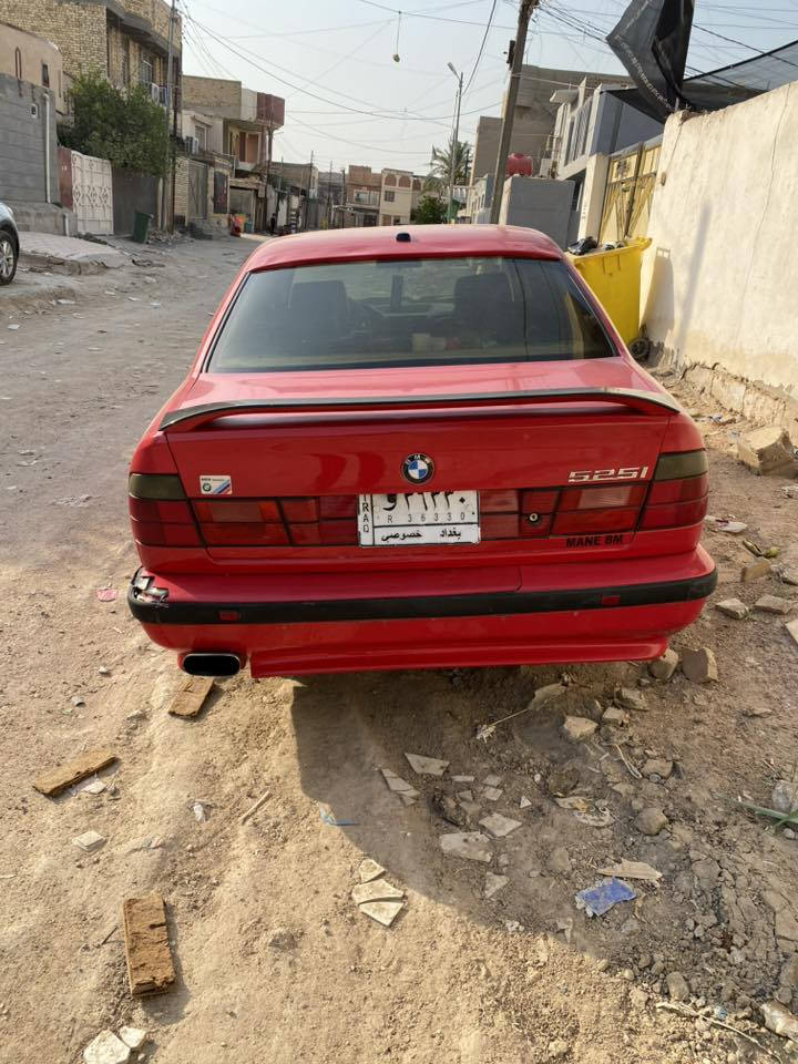 525 موديل 95 وارد يابان فول باسمي رقم بغداد عنواني طويريج *********** السعر 78$ قفل
