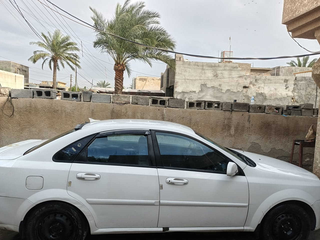 اوبترا ٢٠٠٧ بغداد بأسمي السياره
جاملغ مبدل وبيها أربع قطع شخطات مصبوغه 
كير محرك كهربائيات وتبريد وتدفئه مكفول 
ما متعوبه السياره بغداد التاجي السعر ٧١ وبيها مجال للشراي 
*********** واتساب
