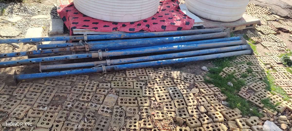 جكات تركي ثقيل طوال ابيع مكان تقاطع النهروان *********** نضيفات سن خشن
