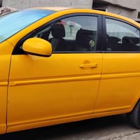 اكسنت وارد امريكي 2011بيها قطعة واحدة بدون دواخل السعر 90وبيها مجال 07...