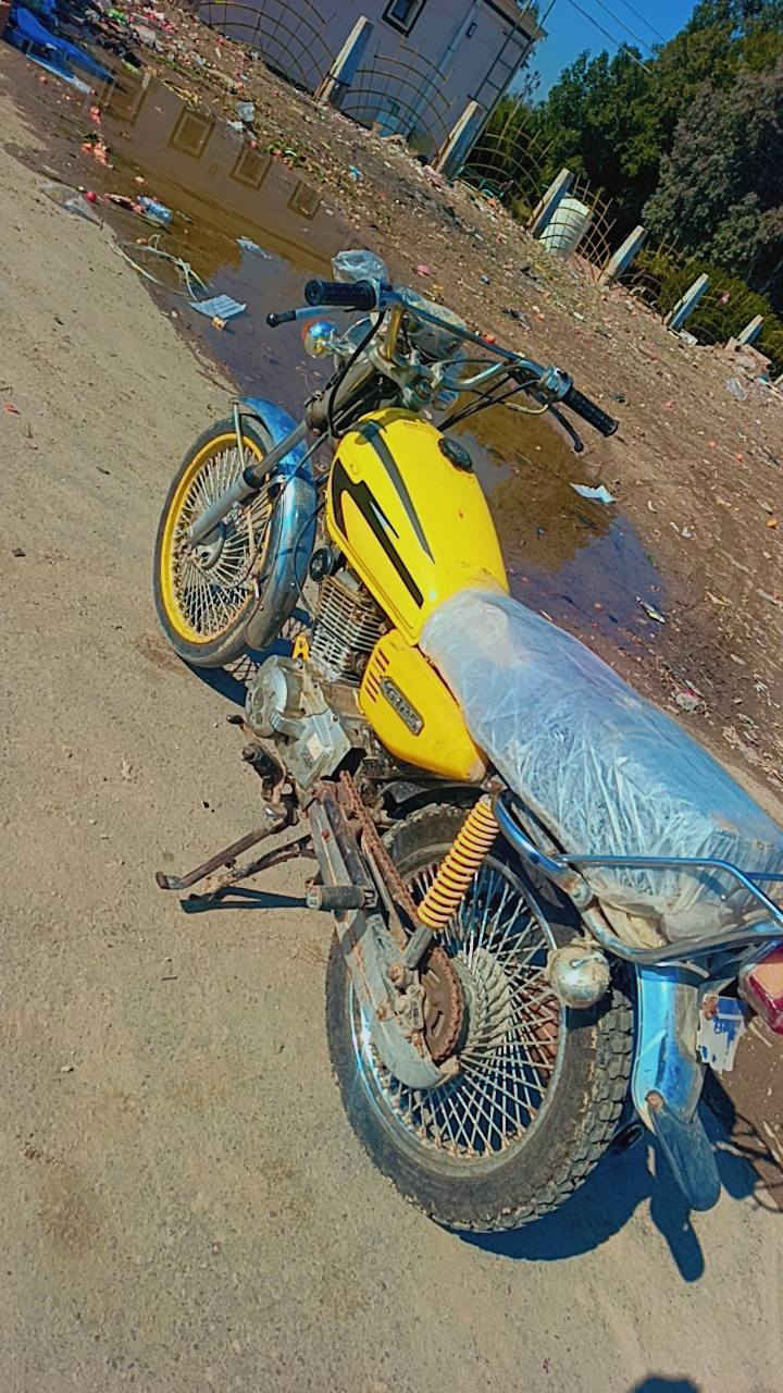 دراجة للبيع موديل20 أوراق اصولي كهربائيات شغاله 

السعر450وبيهاا مجال

مكان الناصرية مركز  ***********واتساب
