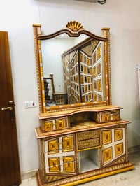 غرفة نوم مستعملة • ابواب سلايد • مناسبة غرف صغيرة