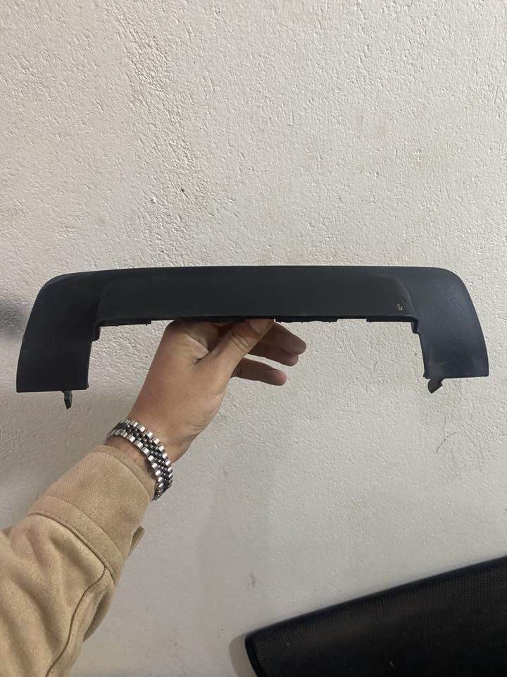 سلاو ئه م ئه شيانه هه ركه س ويستى نامه بنيرئ.      ***********
