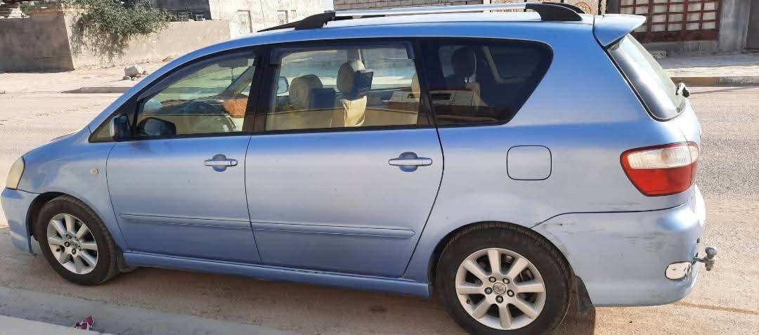 ابصم كرستال موديل 2013 شاصي 17 رقم بصرة تحويل ثاني يوم مكفولة من الصبغ تبريد ثلج 3قطع محرك كير كفاله السياره جاهزه السعر 115  مكاني ناصريه  *********** ناصرية, ذي قار
