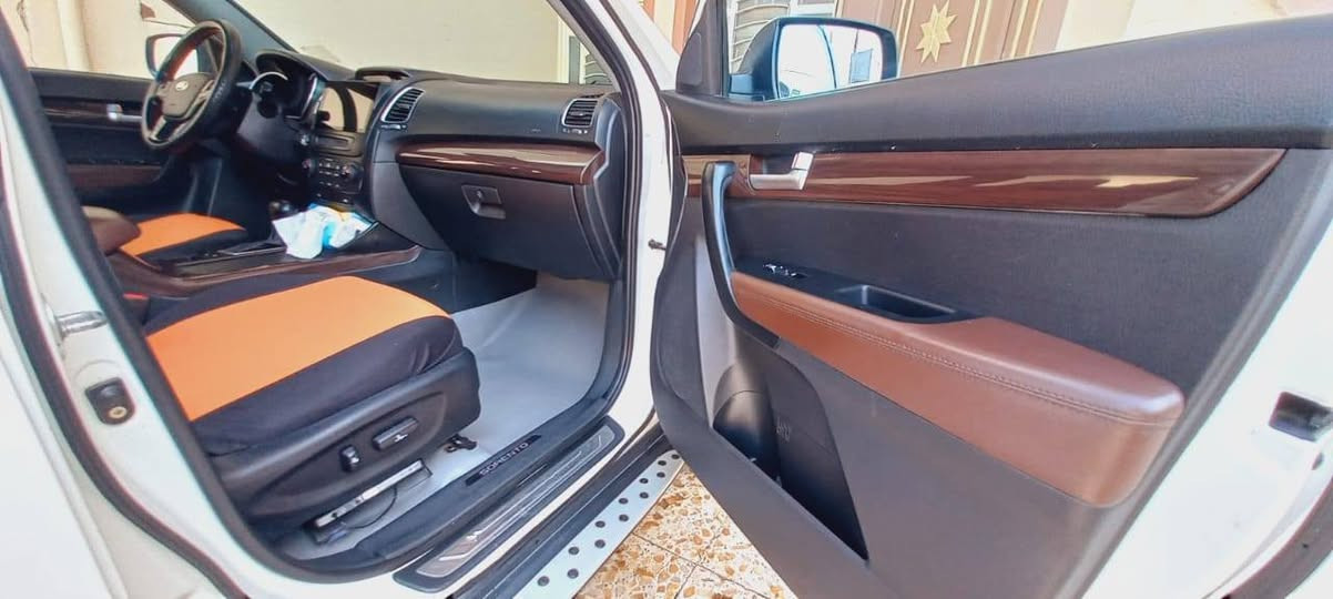 البيع فقط سورنتو موديل 14 كويتي فول مواصفات لمتدد بنوراما محرك 6 دوش  بصمه كشن كهربائي 7 راكب كشن تدفئه تبريد سياره مواصفات VIP
سياره بيه ضربه خلفيه مبدل بيه باب الصندوك بلادي مطابق لون وصبغ بل جاملغ الخلفي فقط والفحص الك 
رقم بغداد مداور ثاني السعر 175وبيه مجال الشراي مكان سياره الأنبار الفلوجه 
الاستفسار عن الرقم *********** اتصل عل رقم
مكلف بل نشر
