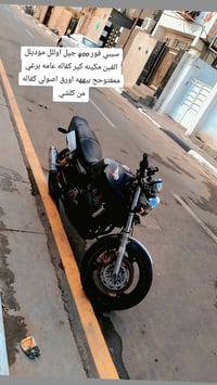 سي بي فور • ٤٠٠ • ٢٠٠٠