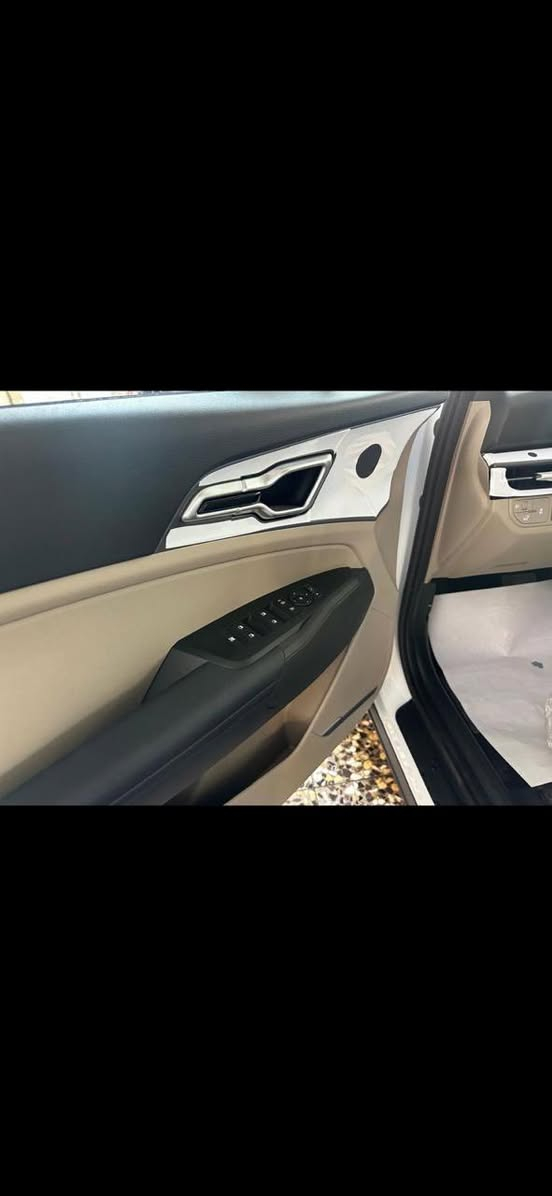 🚘 وصول وجبة جديدة الآن 🚘
🔥 كيا سبورتج موديل 2026 
✅ يتوفر فول مواصفات 
💥 عروض خاصة + وكالة + تحويل عقد مجاناً
💰 تفليـــش بالأسعار – الكمية محدودة جداً

🔹 مواصفات الفول 2026:

 • فتحة سقف
 • مقاعد أمامية كهربائية
 • داخلية بيانو بلاك
 • كشنات تدفئة
 • ستيرن تدفئة
 • تحكم ستيرن جهتين
 • حساسات أمامية وخلفية
 • شاشة + كاميرا
 • رادار جانبي
 • نظام النقطة العمياء
 • لايت LED + بك لايت LED
 • صندوق كهربائي
 • تشغيل
📍 المكان: بغداد – الكرادة
📞 للاستفسار والاتصال فقط: ***********
