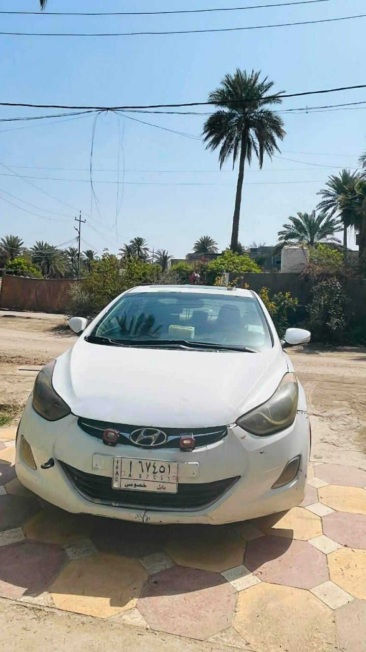 سيارة الانتره للبيع موديل 2013
السياره حزام 
كير ومحرك مكفول
السياره فوول 
للاستفسار أكثر ***********
السعر
85وبيه مجال
