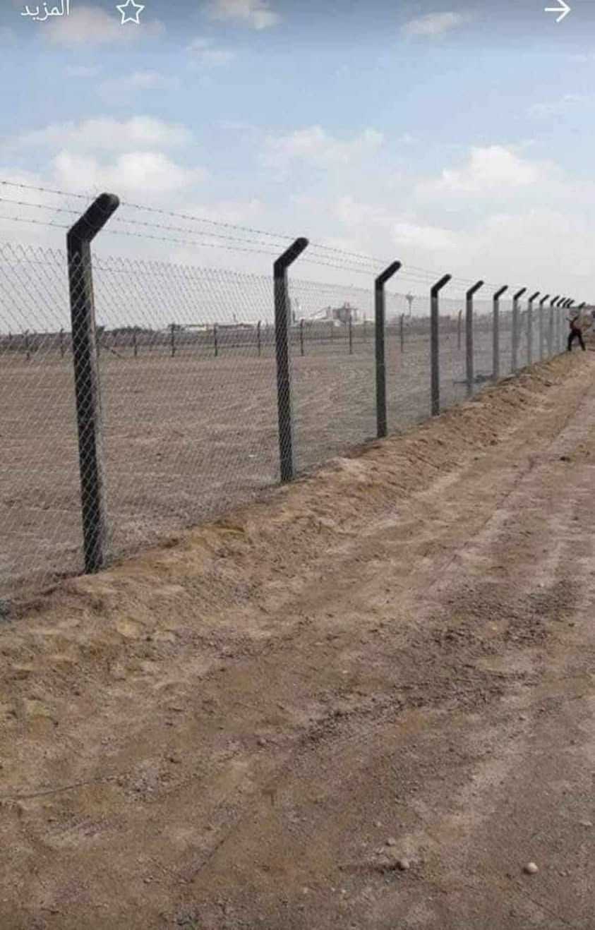تعلن شركة اليقين للأسيجة بي ار سي تعمل على مدار السنة  مع كادرها المميز اتصل على *********** اتصال +واتساب
