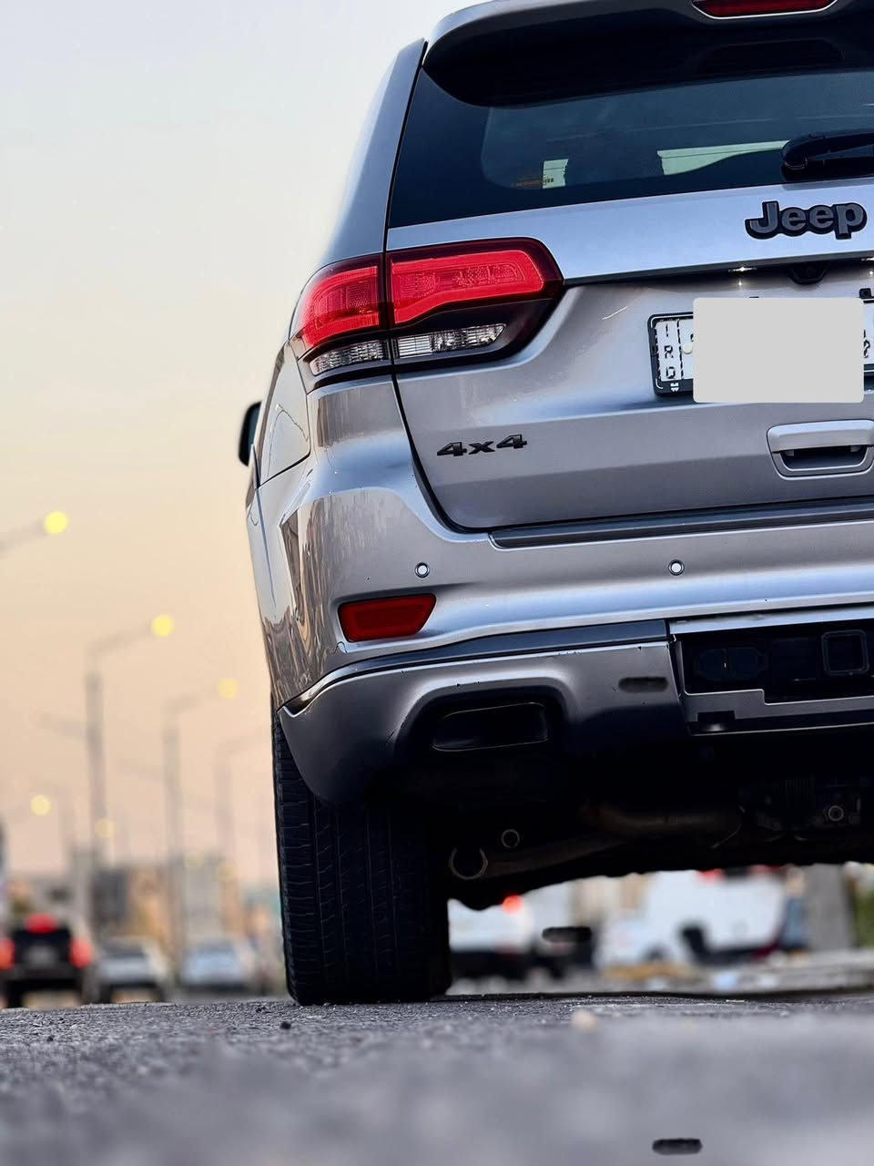 السلام عليكم
جيب كراند شيروكي لمتدد اكس
فول مواصفات الاخير
بيها جامغ وبنيد ماواصله لا لغد ولاشاصي
موديل 2019 سياره جديد من ناحيه الحداده 
كير مكينه بشرط
عينه صفر مسج صافيه
ماشيه 73 مايل 
السعر : 215 وبيها مجال 
العنوان البصره مناوي باشا 
الاستفسار على الرقم الاتي:
***********
***********
