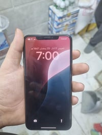 iPhone XS Max  الذاكرة 64  البطارية 100  فيس إيدي يعمل   السعر 180 ألف...